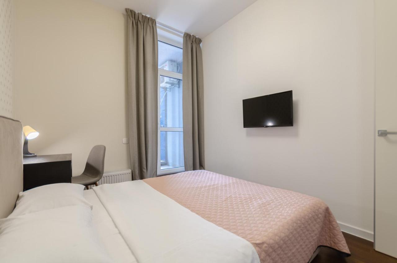 Petrovdom 408-467-471-277-377 In Central Park Cozy Apartments Kiev Esterno foto
